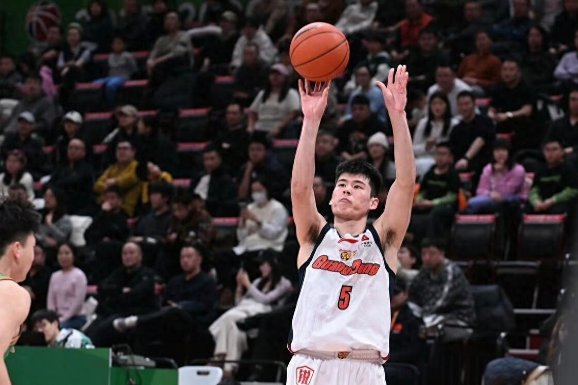 世界杯客户端安装说明-错怪徐杰!辽粤战低迷事出有因,杜锋提新要求,三外援有最佳拍档